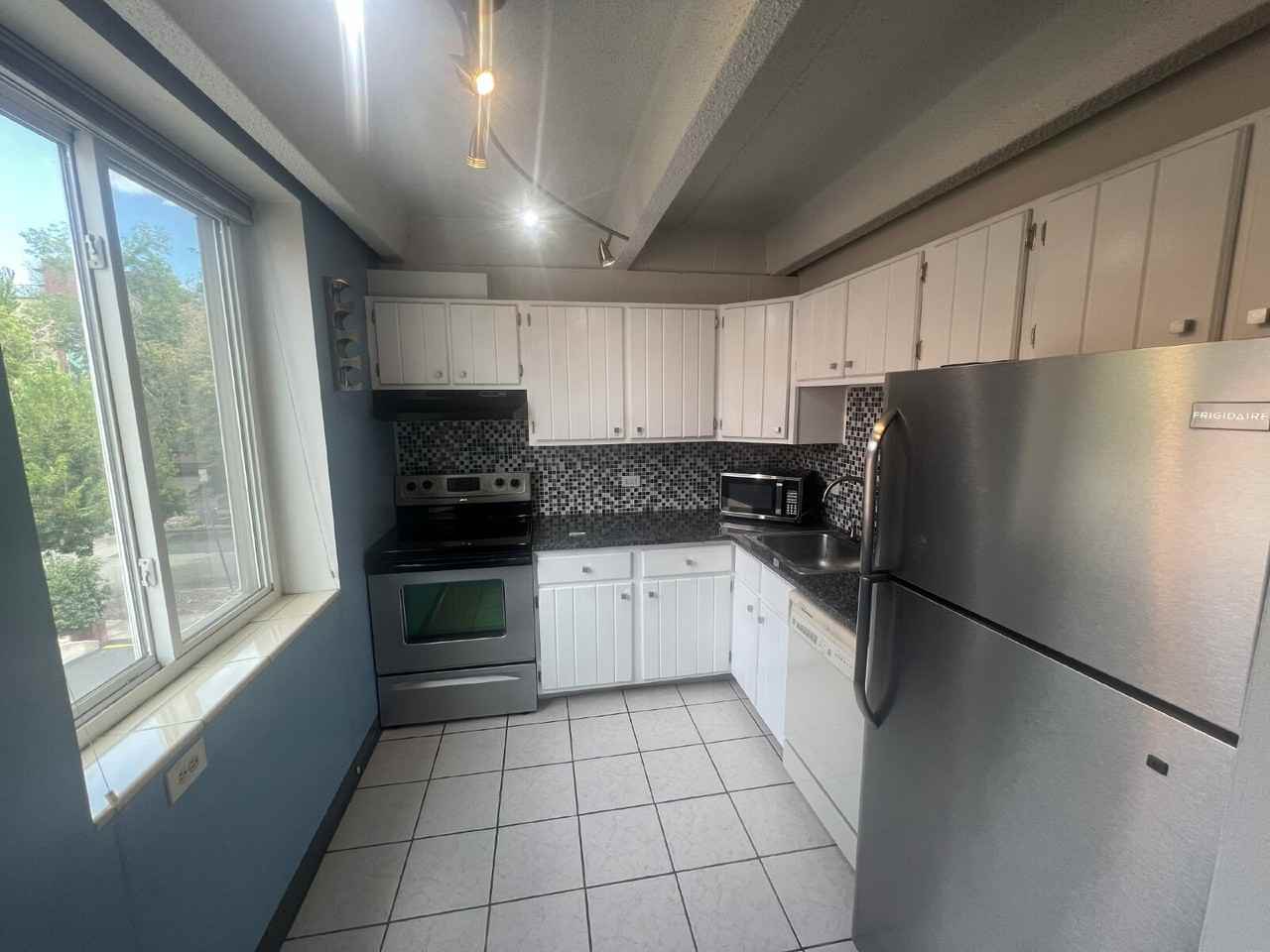 555 E 10th Ave #215 - Photo 7 of 17