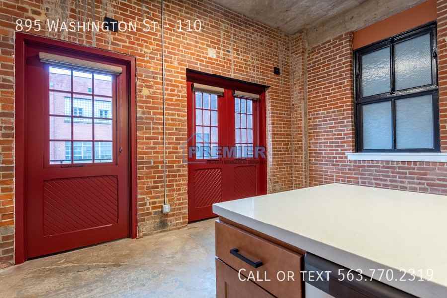 895 Washington St #110 - Photo 4 of 28