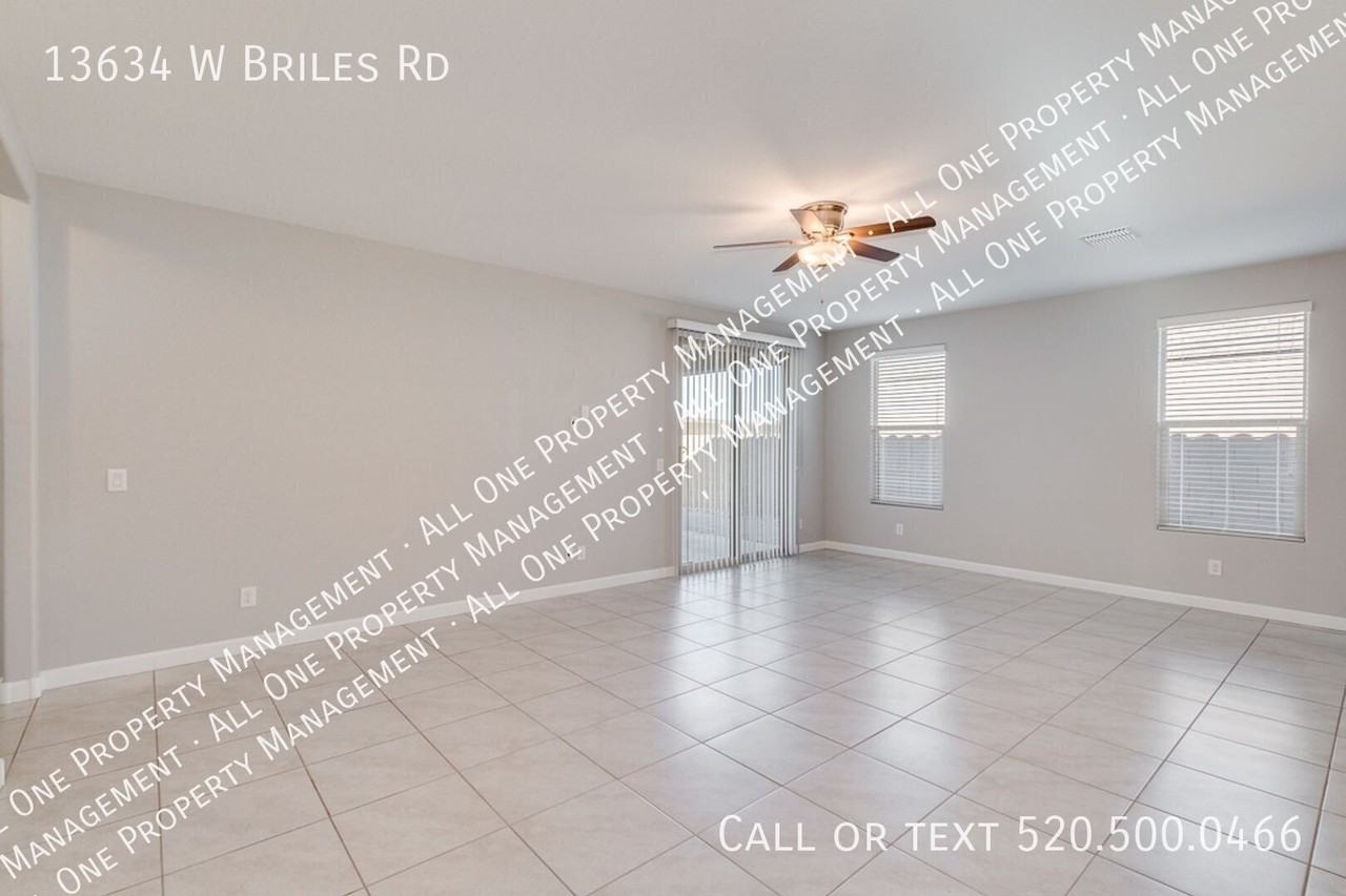 13634 W Briles Rd - Photo 4 of 37
