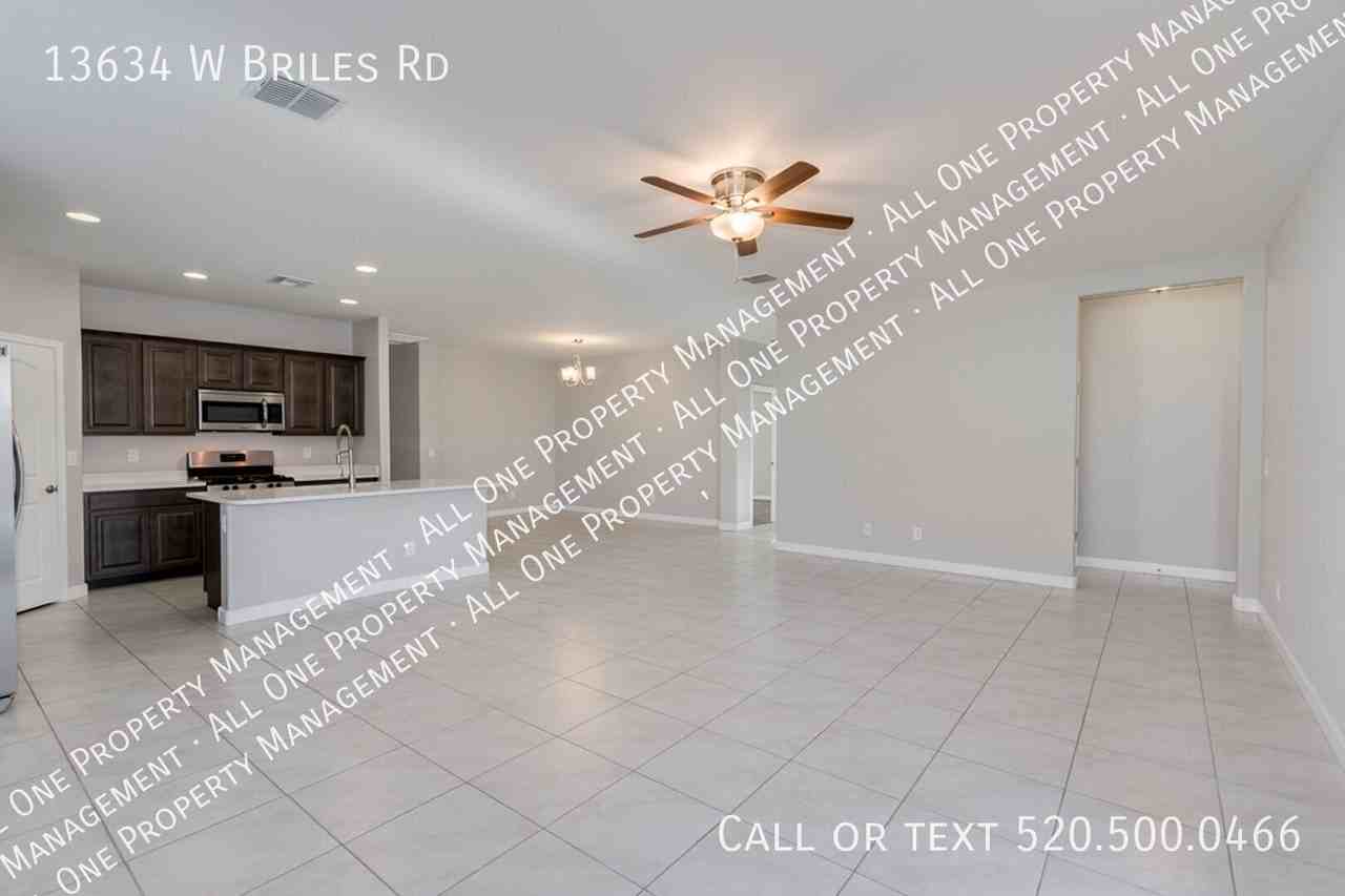 13634 W Briles Rd - Photo 6 of 37