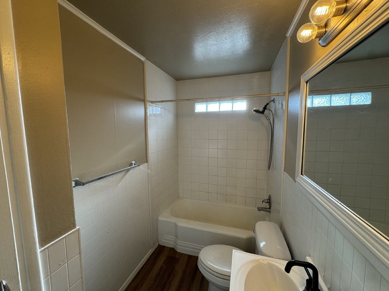 3018 38th St - Photo 7 of 8
