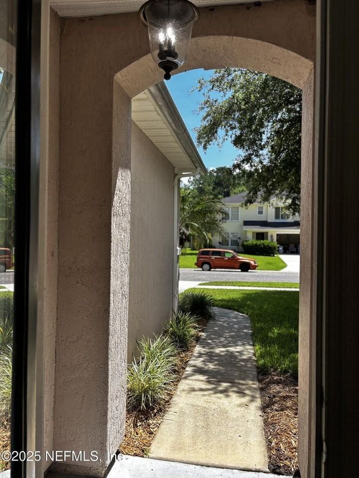872 Collinswood Dr - Photo 6 of 21