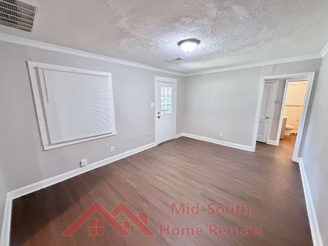 2139 Alameda Ave - Photo 4 of 20
