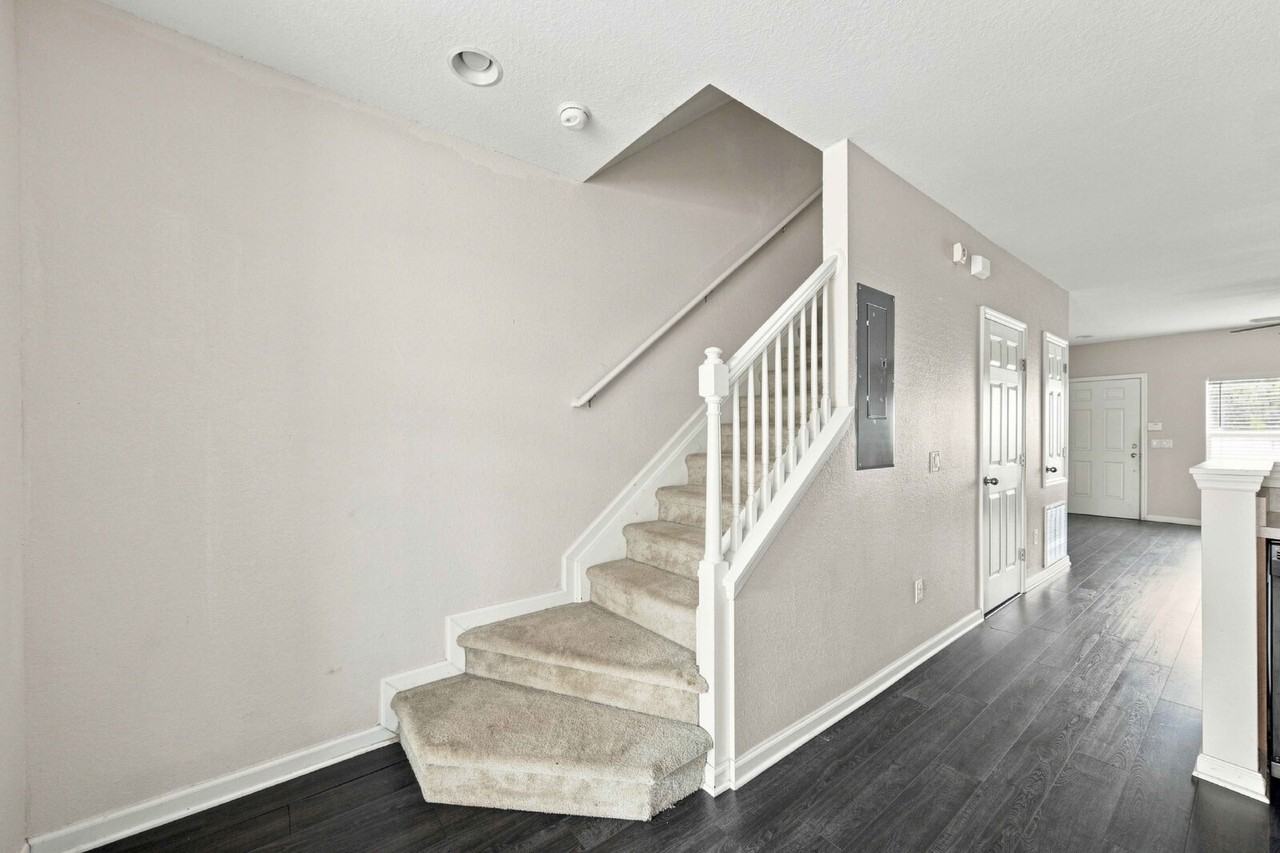 4434 Sw 49th Ave - Photo 7 of 19