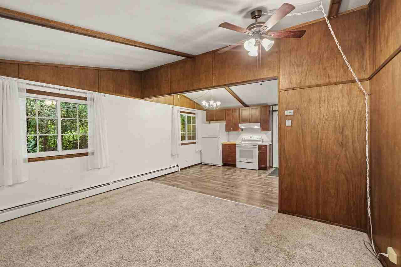 828 E Oakridge Ct - Photo 4 of 12