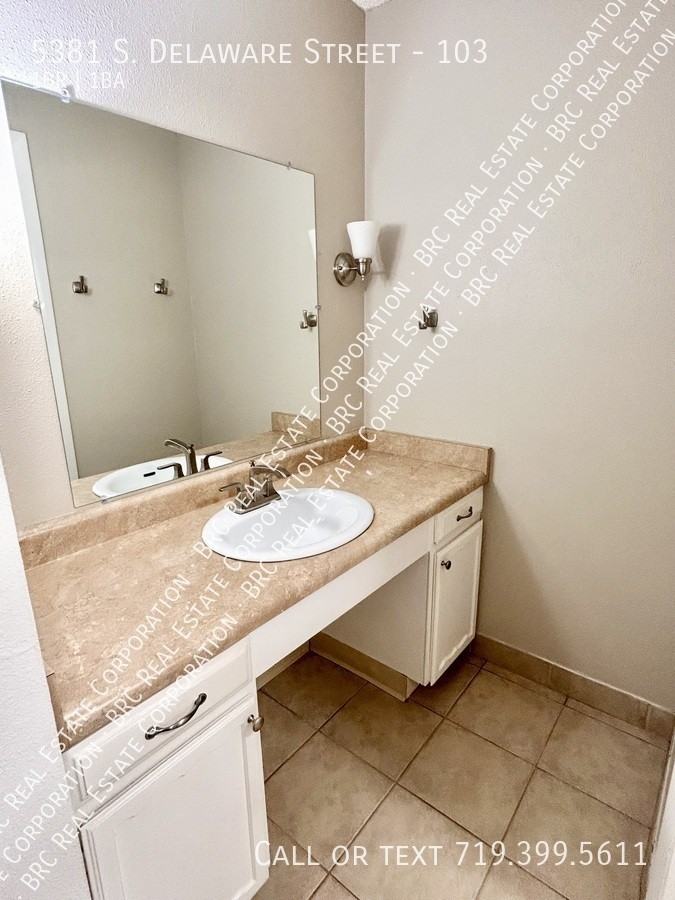 5381 Delaware - Photo 4 of 5
