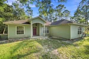 featured image of 10 Alexis Ct