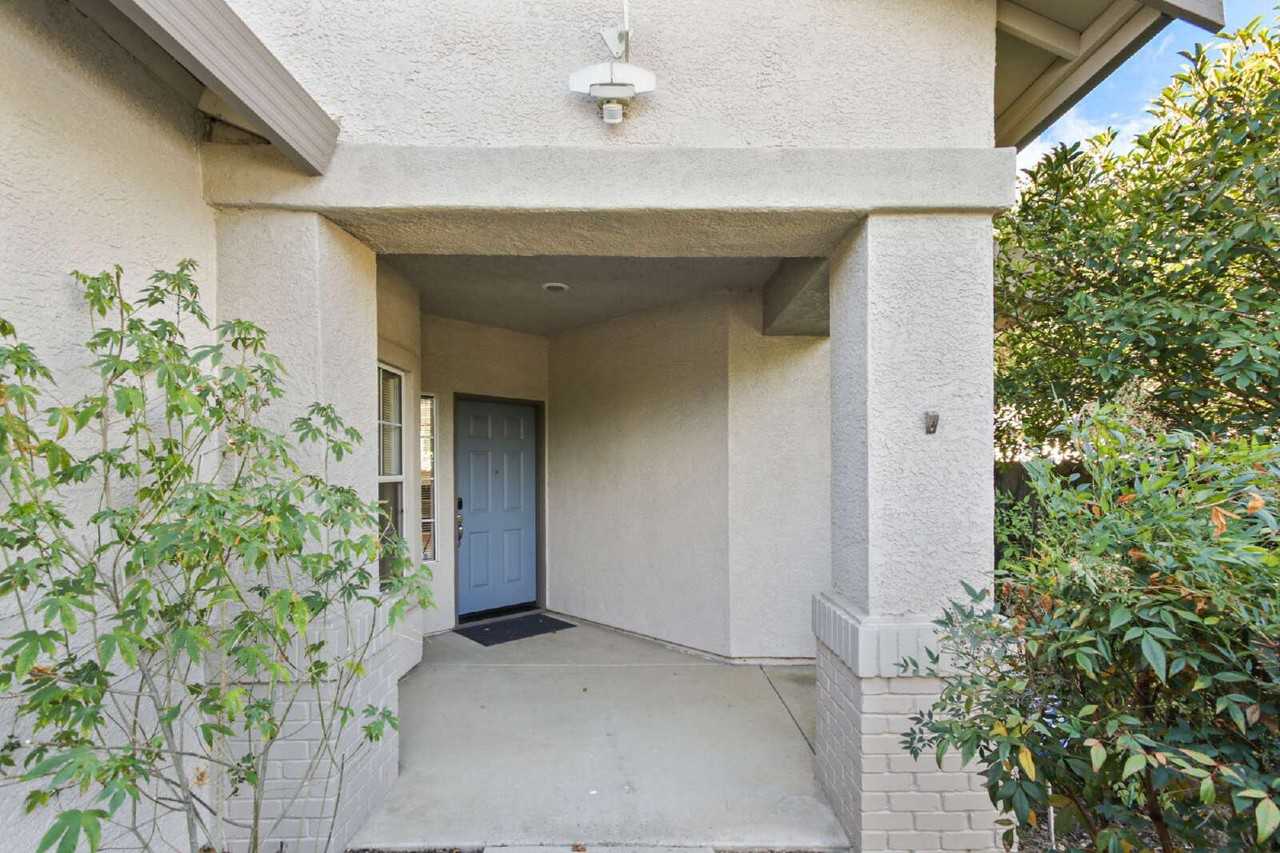 3622 Arroyo Ave - Photo 2 of 44