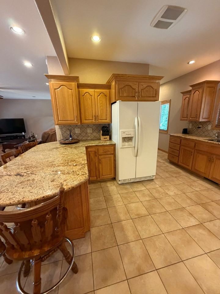 2130 Carlton Rd - Photo 6 of 46