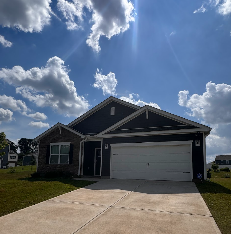 325 Glass Rd