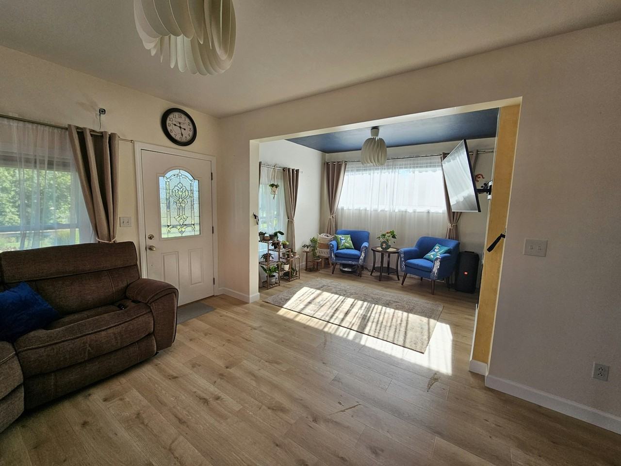 5105 River Road - Photo 6 of 31