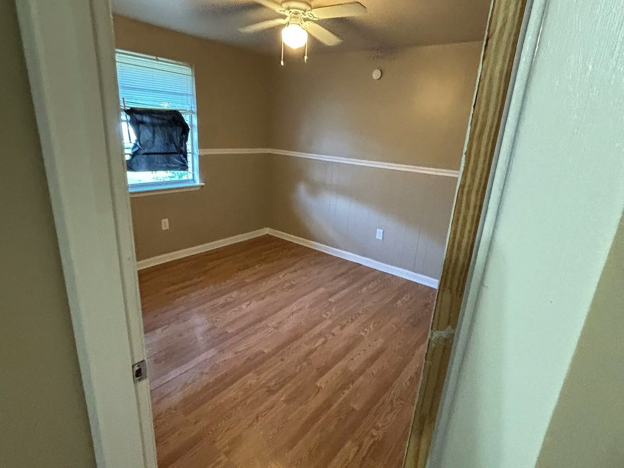 721 Charles Avenue - Photo 6 of 8