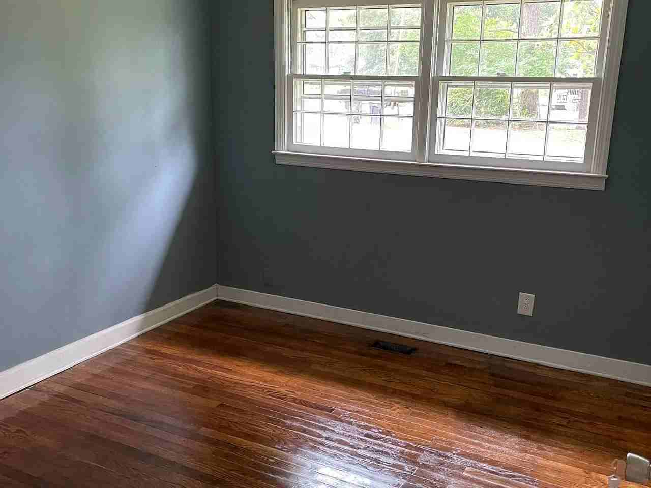 720 Ivey Street - Photo 6 of 11