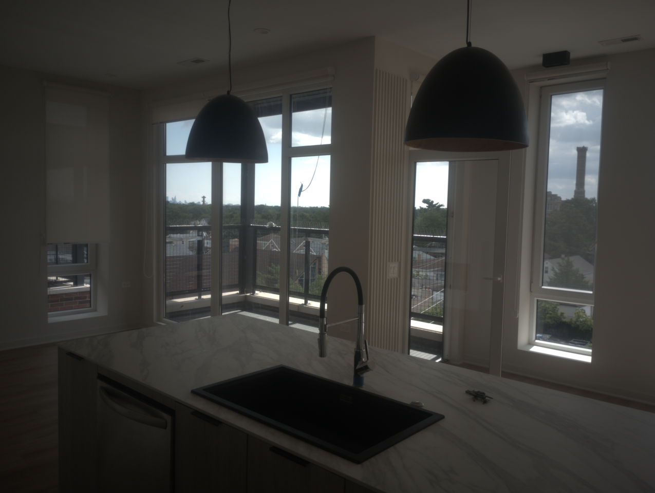 3207 North Narragansett Avenue, Unit 406 - Photo 5 of 12