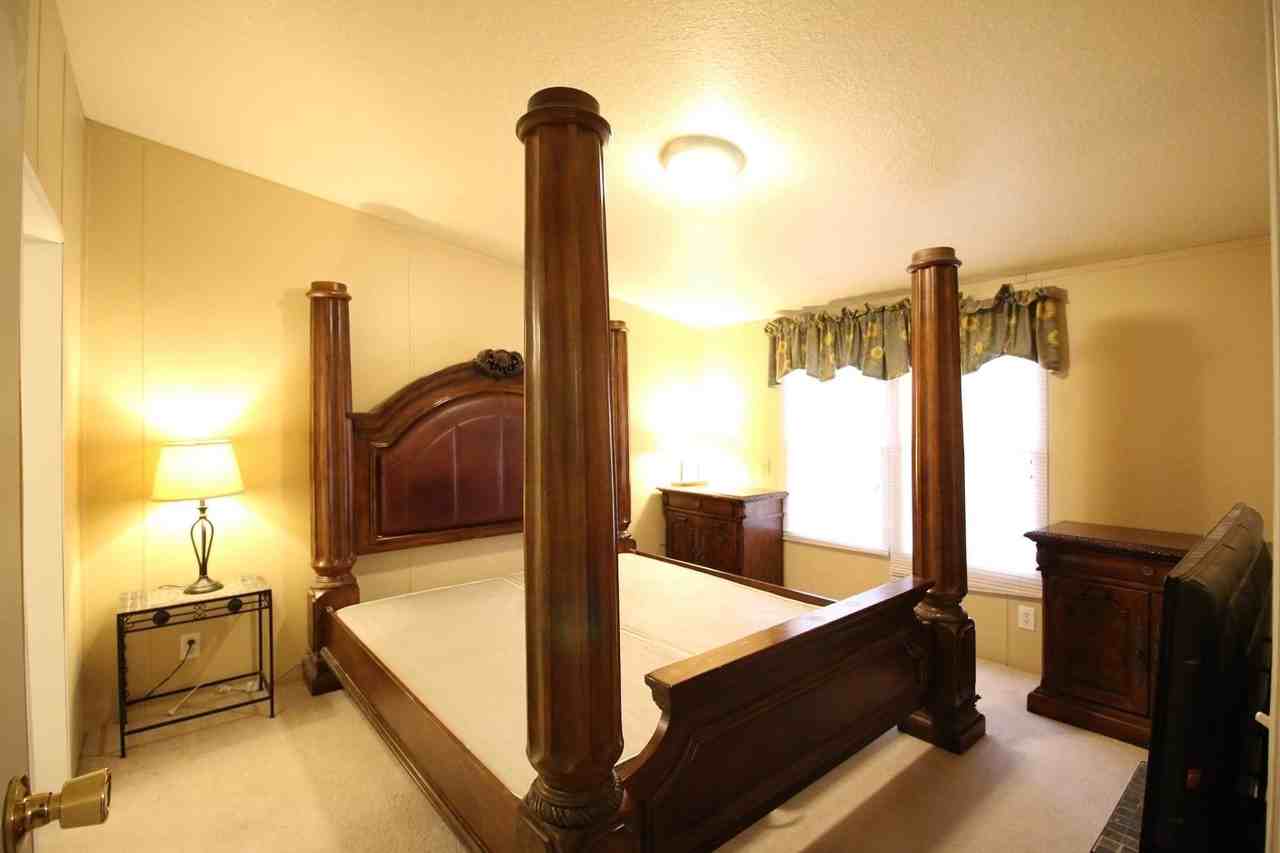 3425 W Trona Dr #1 - Photo 2 of 9