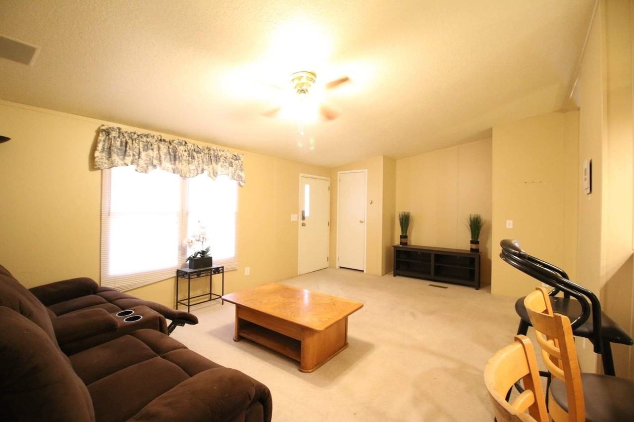 3425 W Trona Dr #1 - Photo 3 of 9