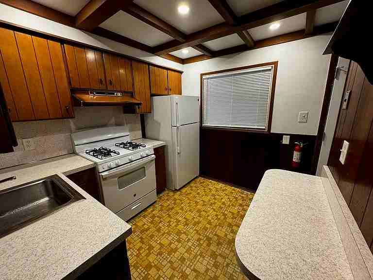 1870 8th Street - Photo 4 of 15