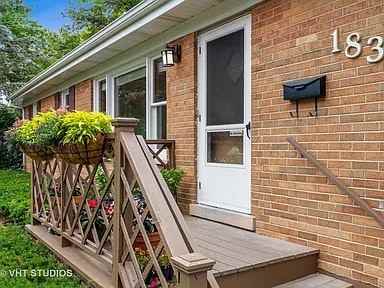 183 Peterson Pkwy - Photo 3 of 19