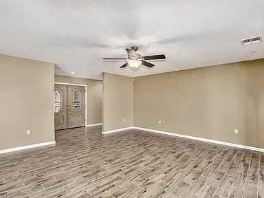 18838 N Lakeforest Dr - Photo 5 of 20