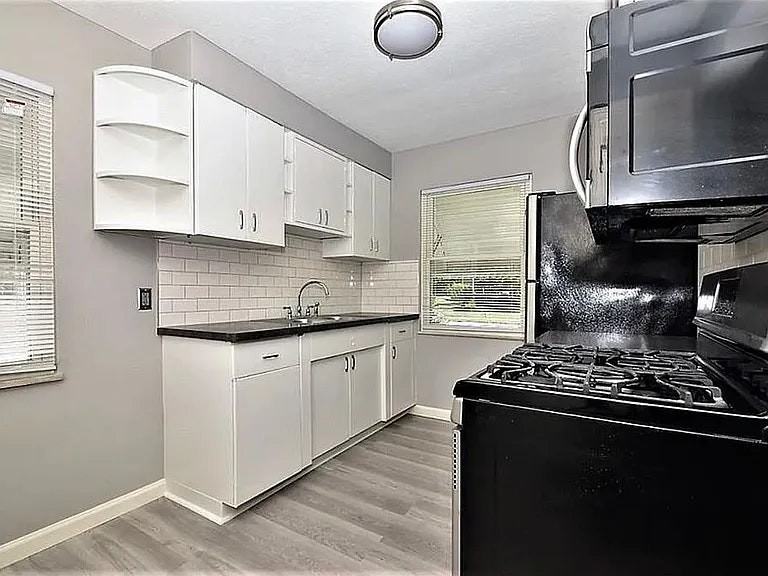 12332 Park Knoll Drive - Photo 5 of 20