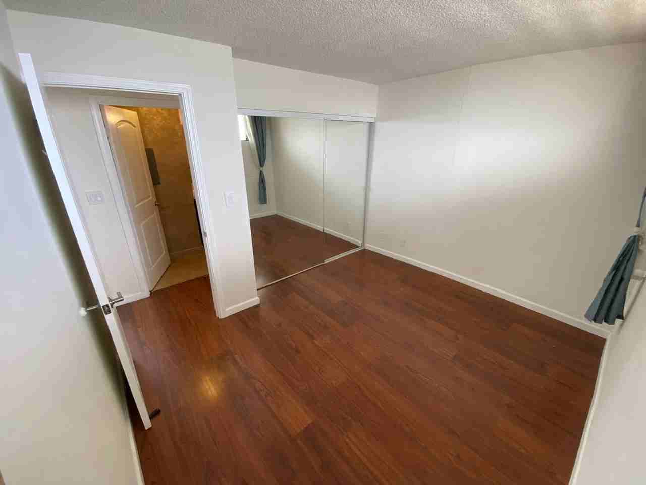2121 Ala Wai Boulevard - Photo 2 of 25