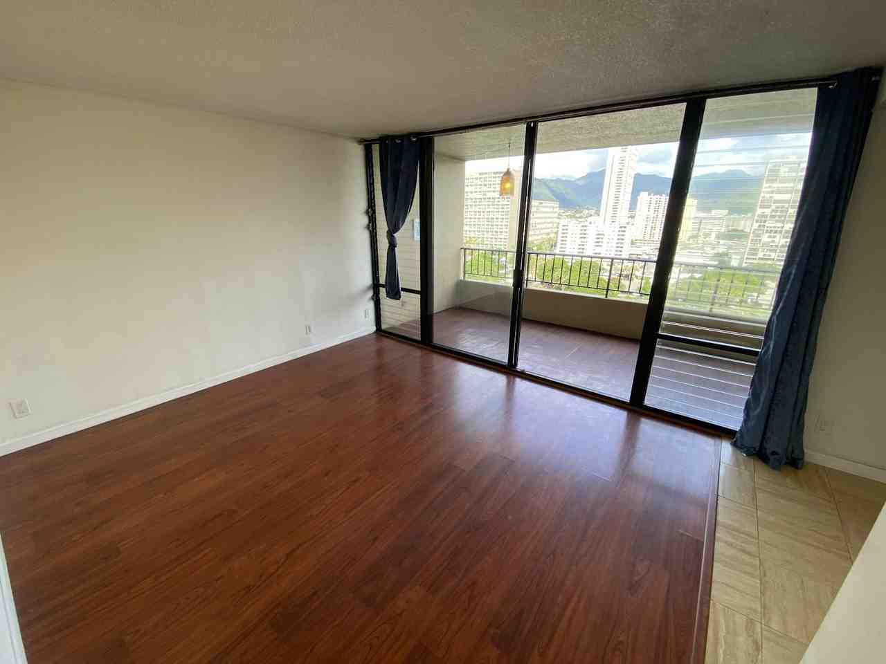 2121 Ala Wai Boulevard - Photo 6 of 25
