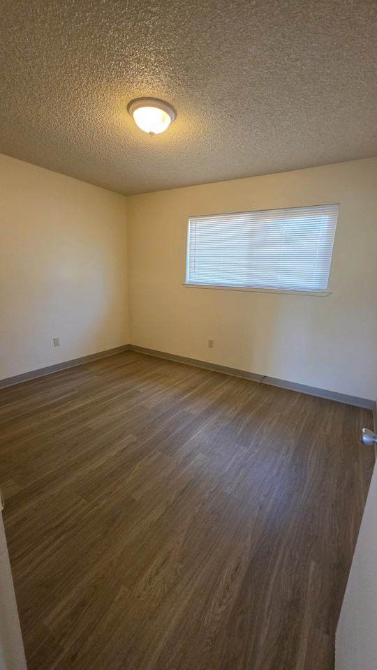 5531 Paloma Ave #2 - Photo 7 of 16