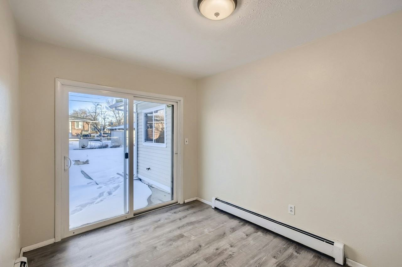 1638 Willodene Drive, Unit 1638 Willodene Dr. - Photo 7 of 11