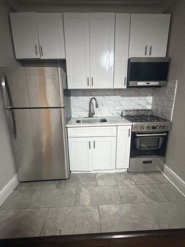 275 Beech St #35 - Photo 2 of 7