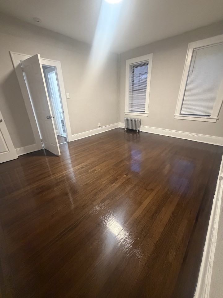 275 Beech St #35 - Photo 4 of 7