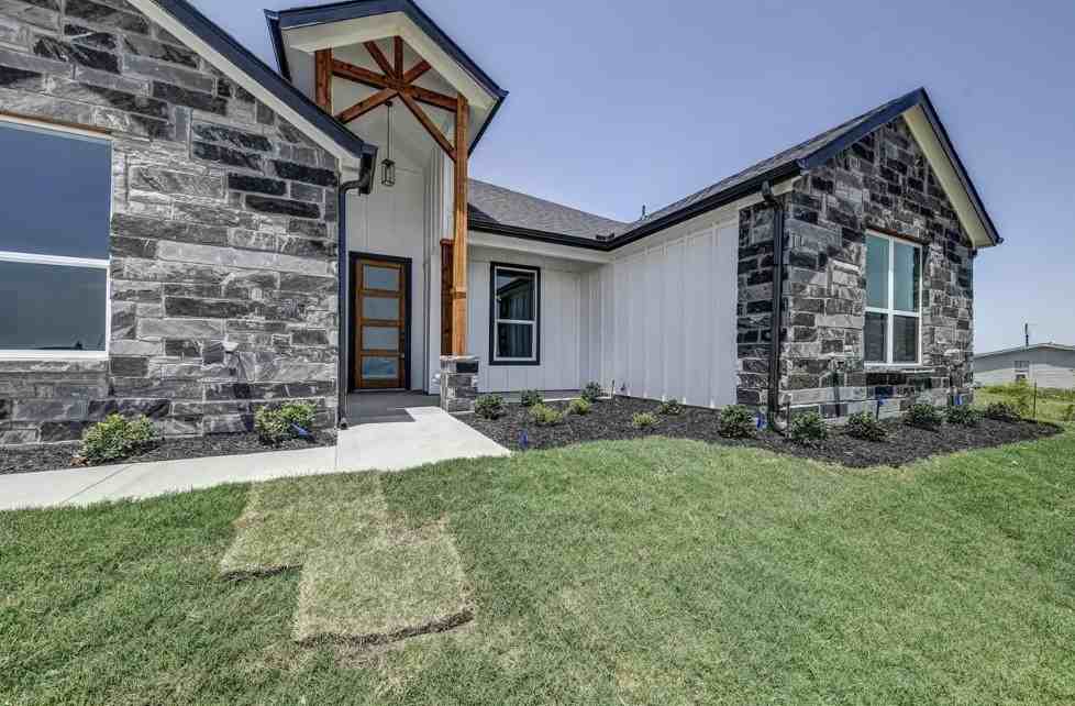 351 Mesa Rdg #NA - Photo 2 of 18