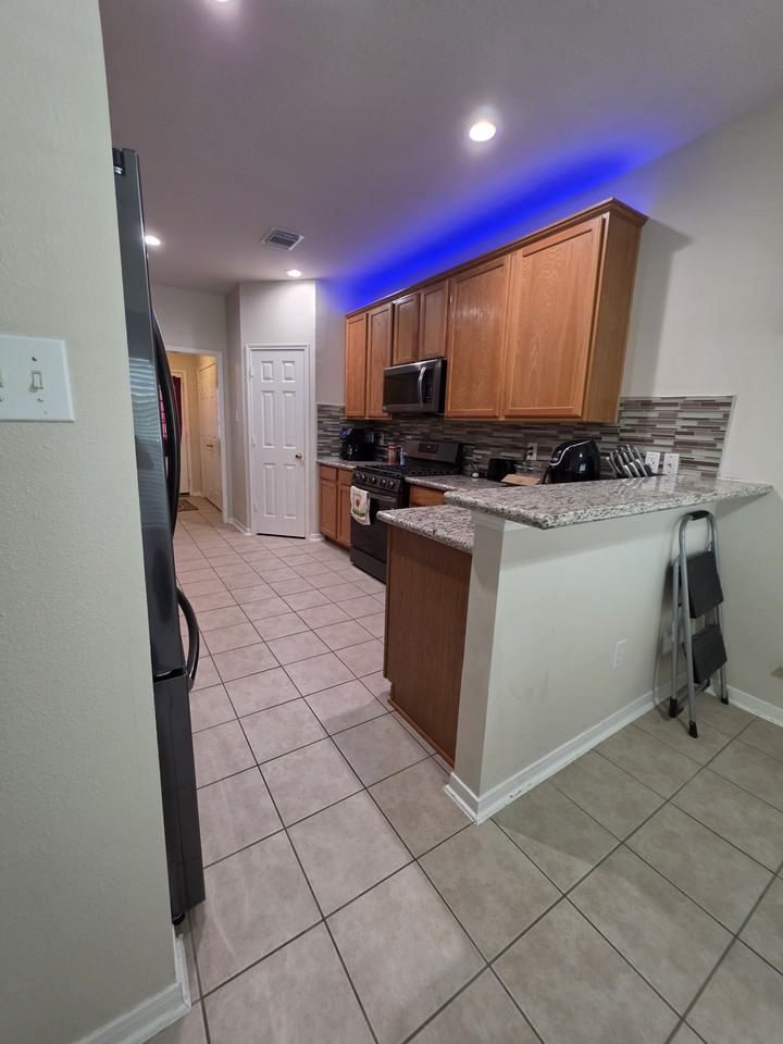 3010 Southern Ln #NA - Photo 7 of 9
