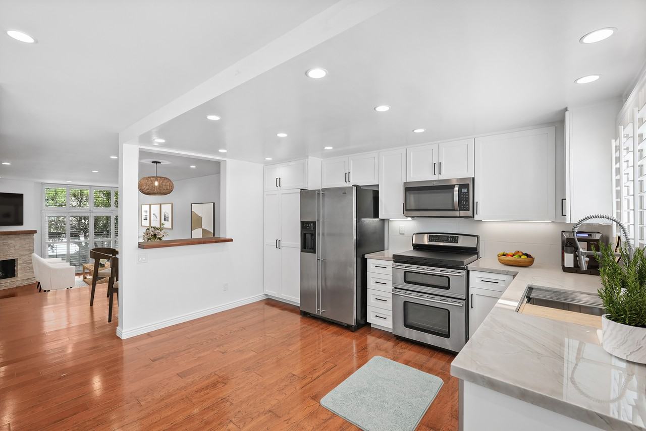 1622 Palisades Dr #1622 - Photo 5 of 24