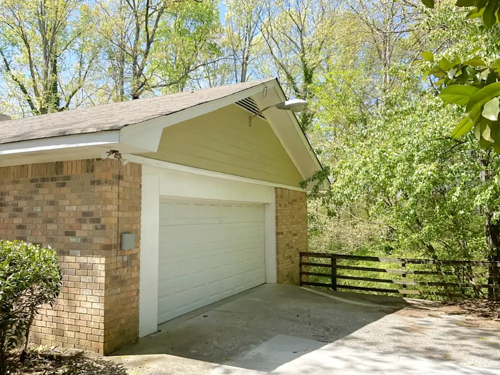 6298 Queens Ct #NA - Photo 3 of 11