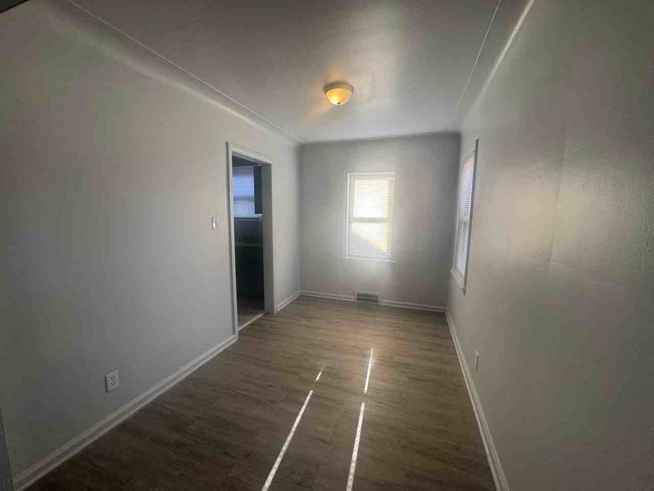 11326 Marlowe St #1 - Photo 4 of 14