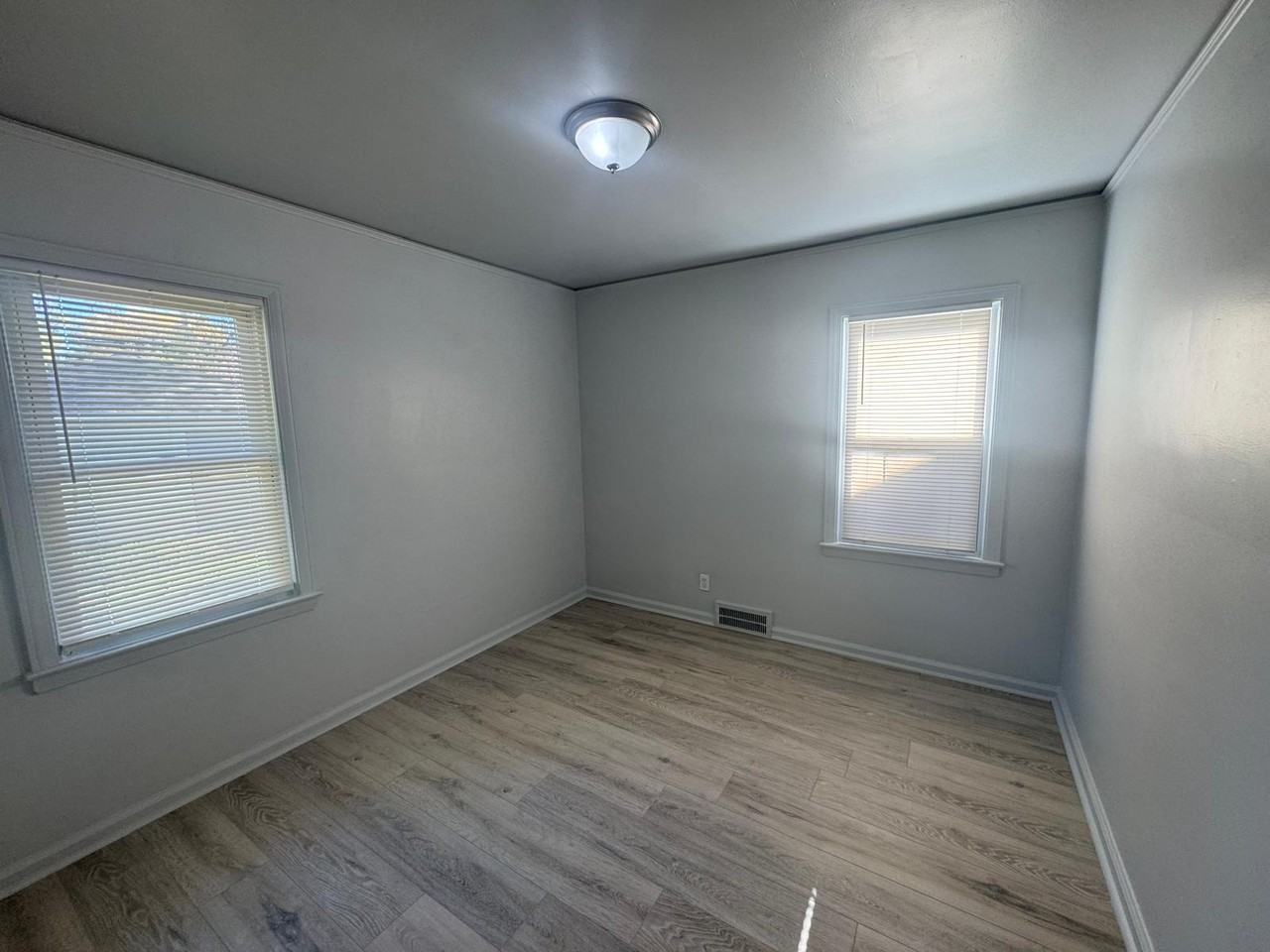 11326 Marlowe St #1 - Photo 7 of 14