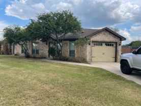 600 Hilltop Dr - Photo 1 of 1