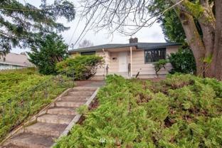 6521 S Park Ave - Photo 1 of 1
