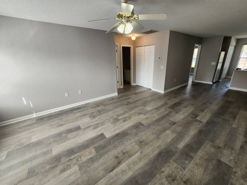 2407 James St #302 - Photo 4 of 16
