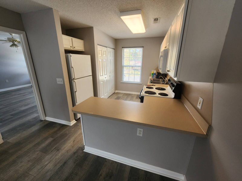 2407 James St #302 - Photo 5 of 16