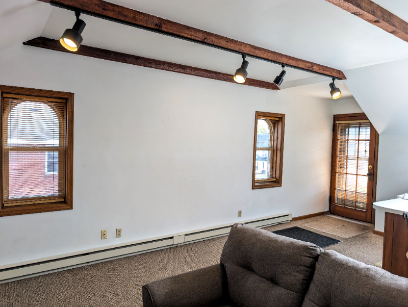5329 Broadway St #5 - Photo 5 of 9
