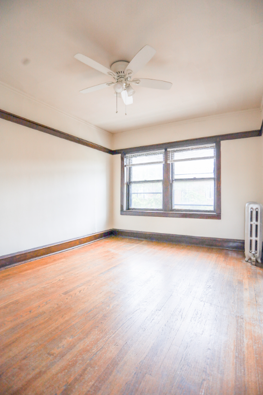 1535 W Cornelia Ave #2 - Photo 7 of 11