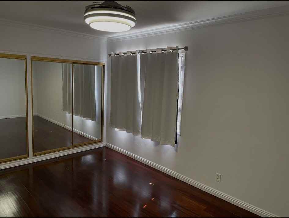 135 S Orlando Ave - Photo 2 of 9