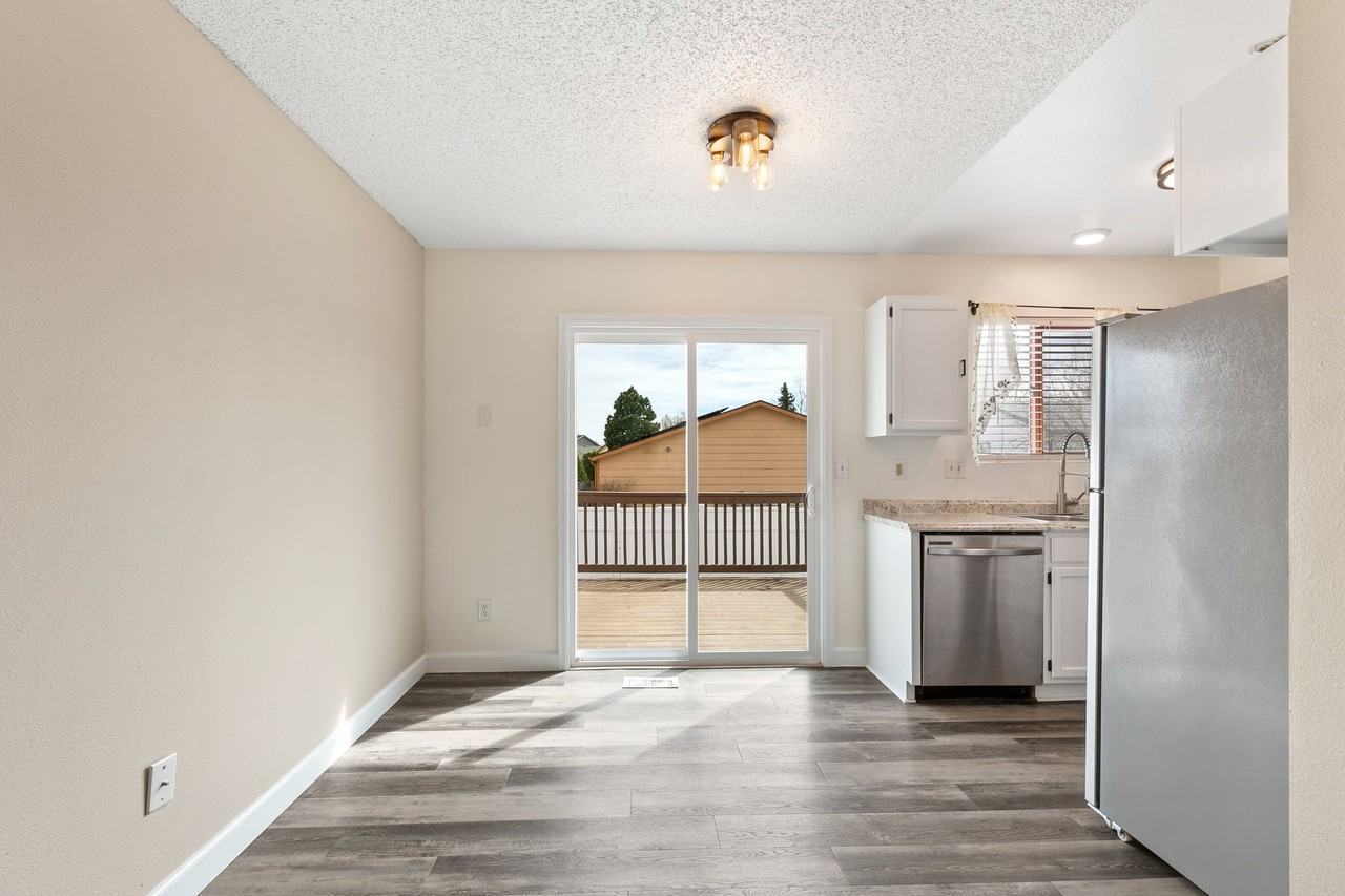 4285 Dye St #1 - Photo 5 of 35