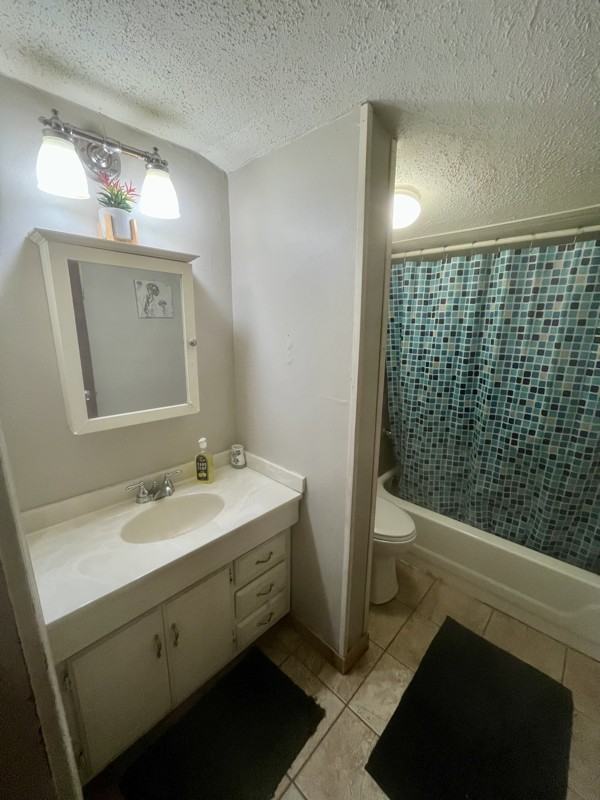 5546 S Newport Ave - Photo 3 of 13