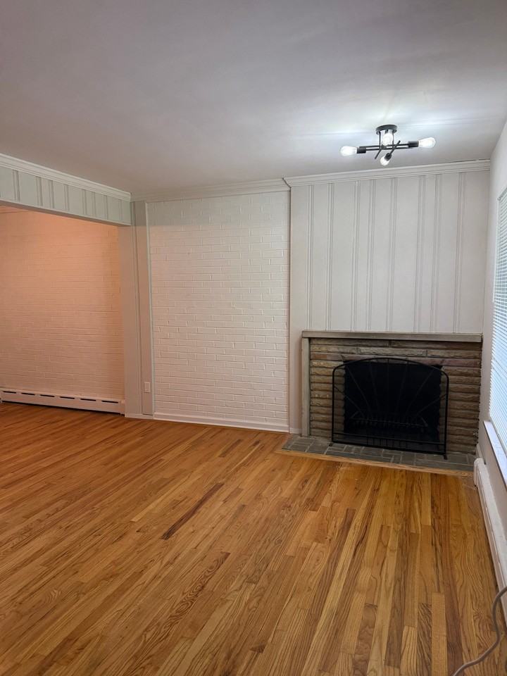 1614 Beacon St #7 - Photo 3 of 20