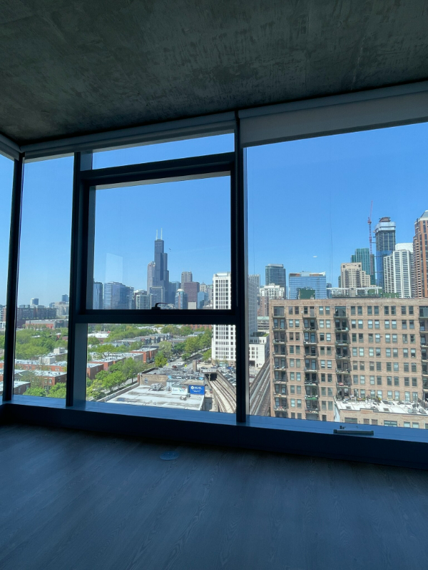 1402 S Wabash Ave - Photo 4 of 17