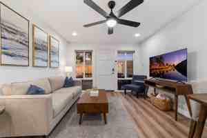 featured image of 4442 Clairemont Dr #4442