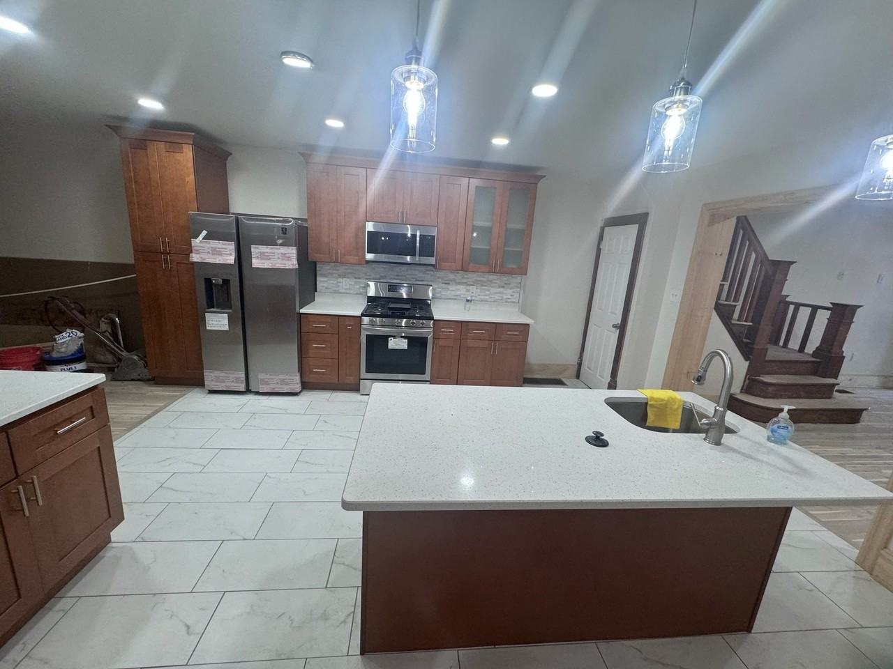 134 W Wyneva St - Photo 3 of 16
