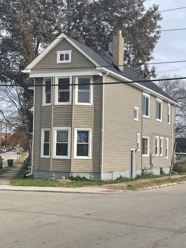 916 Riverview Ter #UPPER
